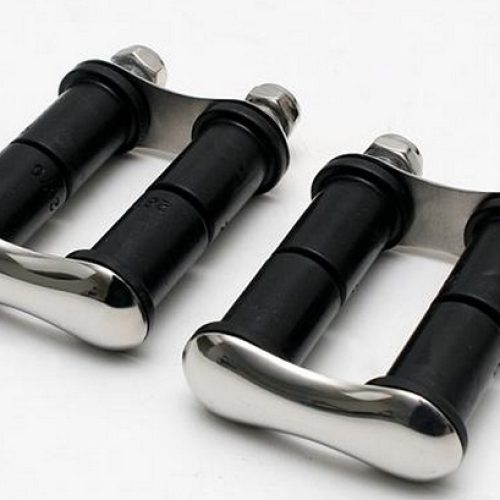GT2 S/S REAR SPRING SHACKLES  2-1/4″ POLISHED S/S  PR