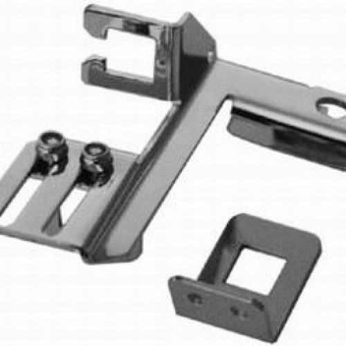 CARB MOUNTED LINKAGE BRACKET  FITS HOLLEY &AFB CARB AUTOTRAN