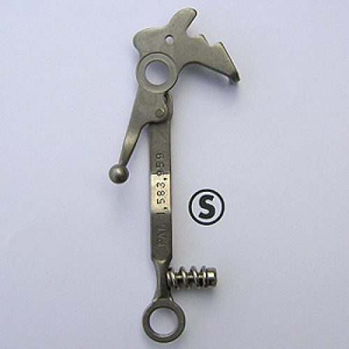 STROMBERG 97 KICKER ASSEMBLY