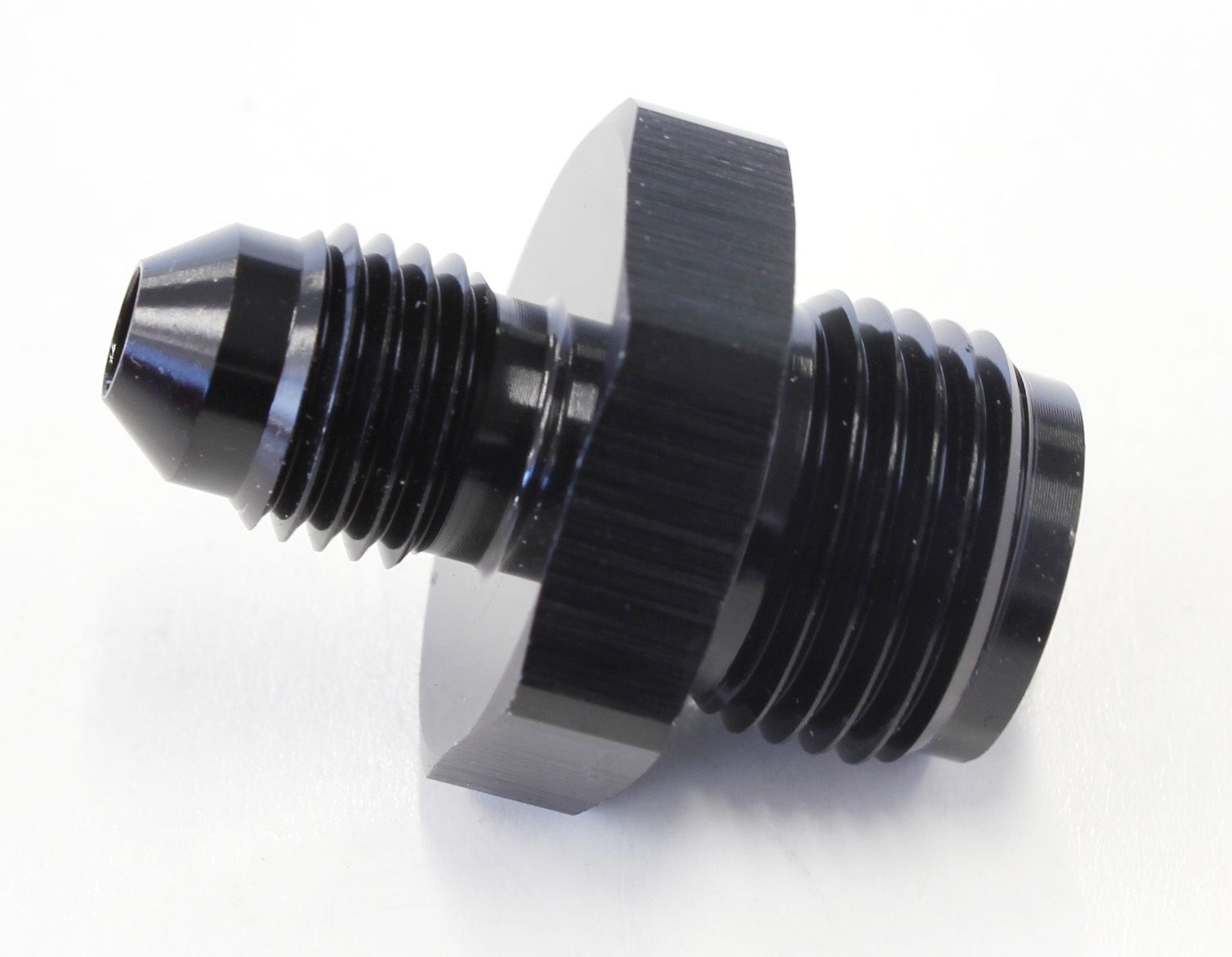 Adaptor 5/8"-18 Inverted seat to -4AN